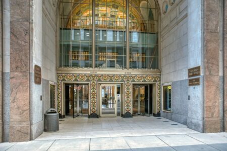 Cincinnati's Dixie Terminal, built in 1921 and designed by Frederick W Garber, originally housed a streetcar terminal, and later a bus terminal, plus rail ticket offices and a stock exchange.