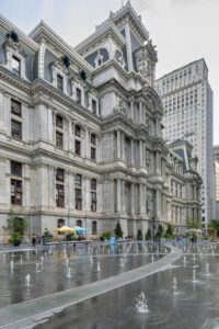 Philadelphia City Hall is at the geographic center of Philadelphia, and until 1986 was the city's tallest structure by "gentlemen's agreement."