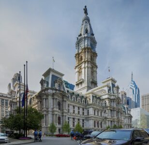 Philadelphia City Hall is at the geographic center of Philadelphia, and until 1986 was the city's tallest structure by "gentlemen's agreement."