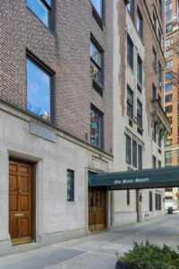 One Gracie Square is a Rosario Candela-designed apartment building on the Upper East Side of Manhattan.