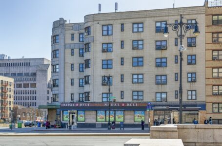 888 Grand Concourse, an Art Deco design by Emery Roth & Sons, is part of The Bronx's Grand Concourse Historic District.