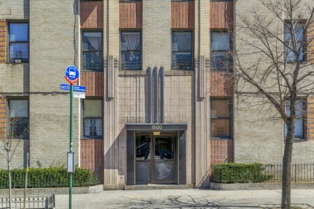 1500 Grand Concourse, one of many Jacob M. Felson-designed Art Deco apartment buildings in the Bronx, was built in 1935.