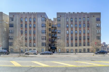 1675 Grand Concourse was designed by Jacob M. Felson in Art Deco style. The apartment building is part of the federal Grand Concourse Historic District.