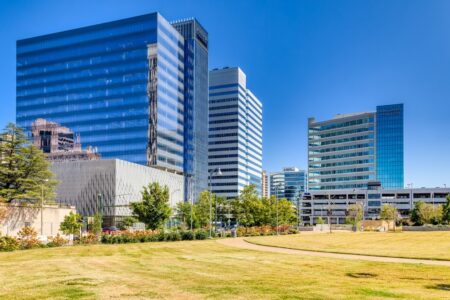 Kanawha Plaza view of (l-r) Gateway Plaza, One James Plaza, Three James Plaza, Williams Mullen Center.